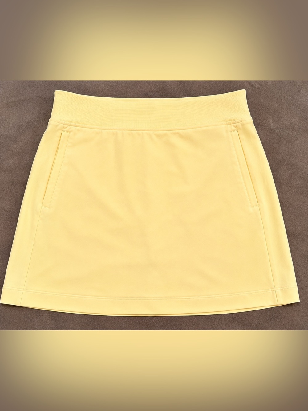 Athleta Brooklyn Mid Rise 16” Skort Lunaria in butter Yellow | 💛 Size 12